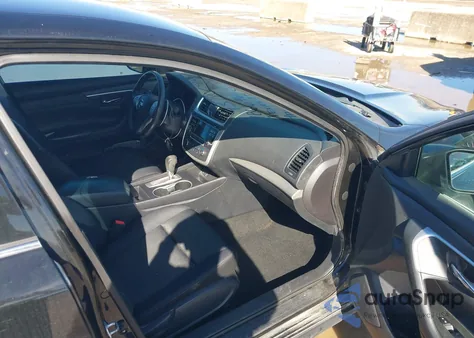 2016 Nissan Altima 2.5 Sr from USA, damaged, VIN 1N4AL3AP5GC290355